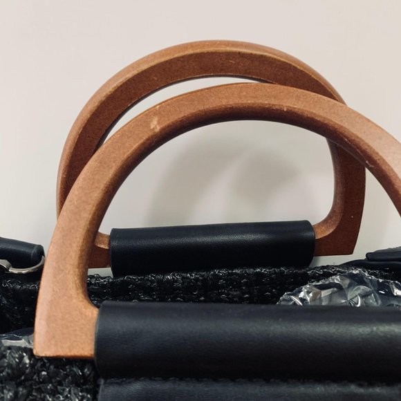 Woven Style Wood Handle Bag With Strap Black - Picture 4 of 9